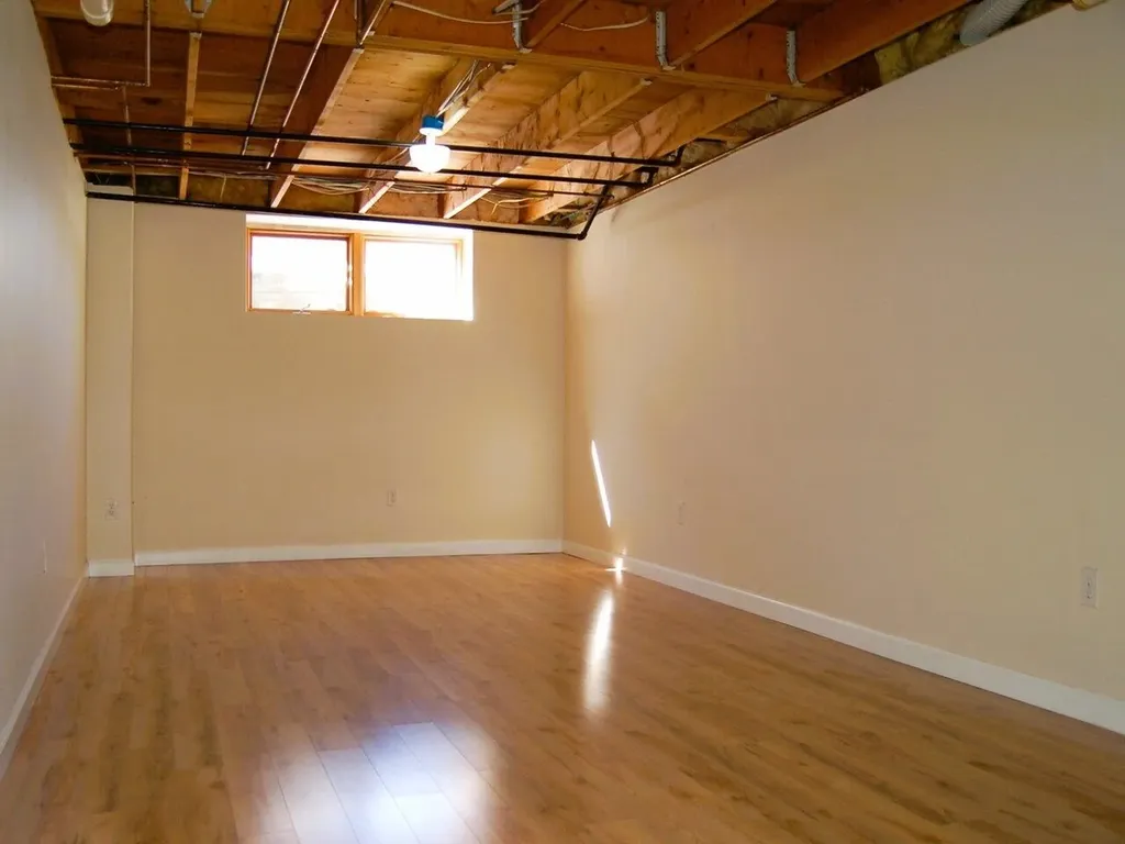 33 Harbor View Road South Burlington VT 05403