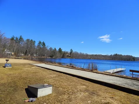 69 Old Rochester Road Barnstead NH 03225