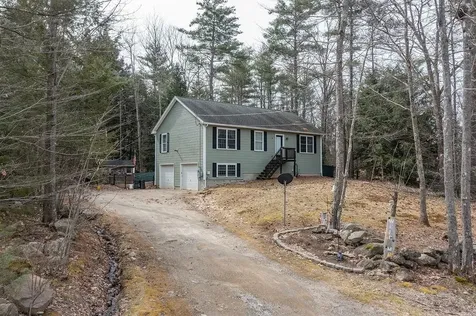 69 Old Rochester Road Barnstead NH 03225