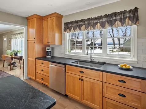 61 Bartlett Bay Road South Burlington VT 05403