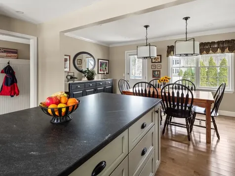 61 Bartlett Bay Road South Burlington VT 05403