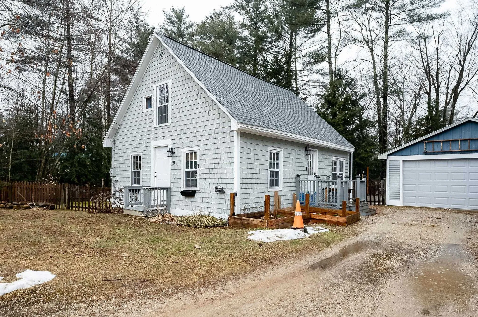 21 Pine Street Northwood NH 03261