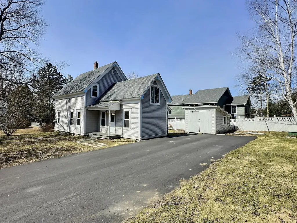 44 Batchelder Street Barre City VT 05641-4404