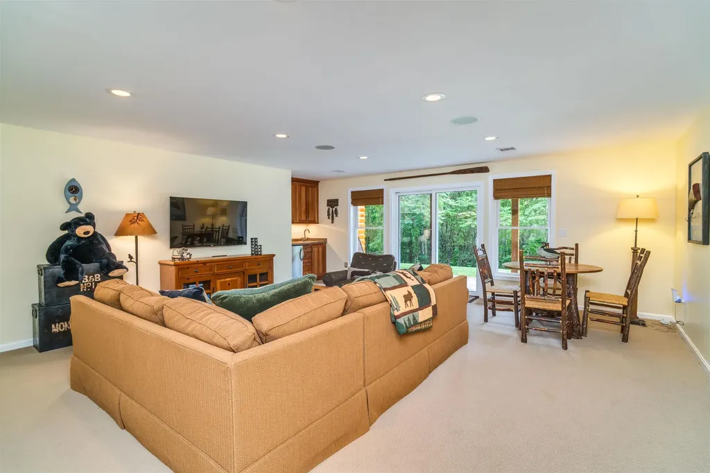 10 & 19 Abnaki Lane Moultonborough NH 03254