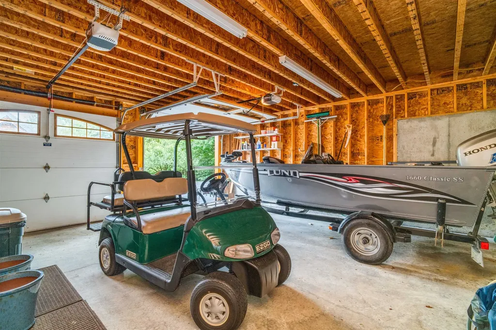 10 & 19 Abnaki Lane Moultonborough NH 03254