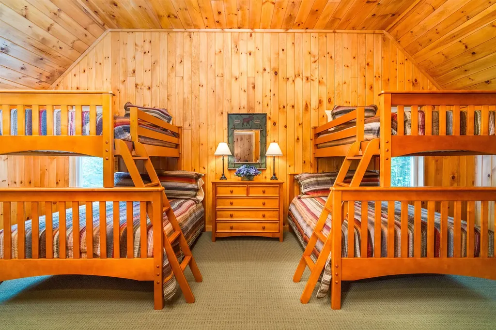 10 & 19 Abnaki Lane Moultonborough NH 03254