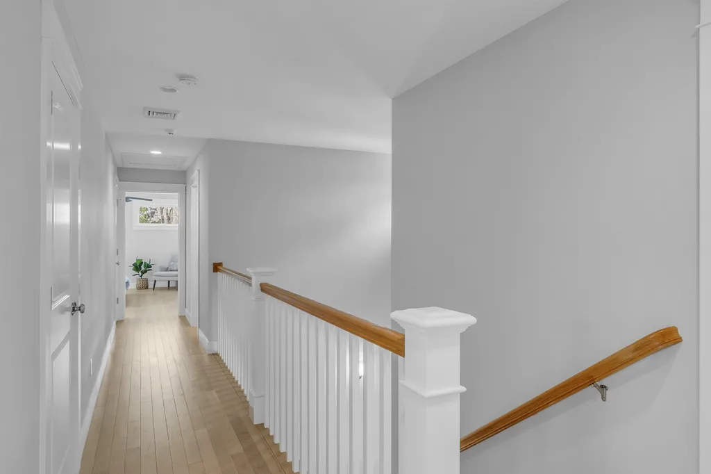 4 Jacqueline Way Stratham NH 03885