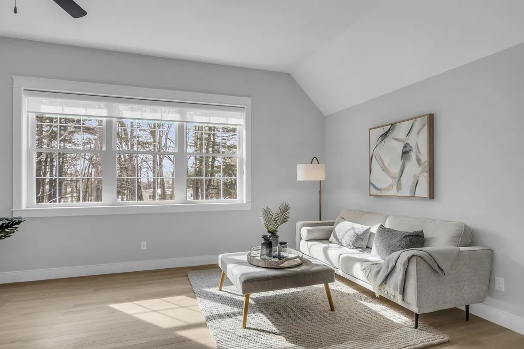 4 Jacqueline Way Stratham NH 03885