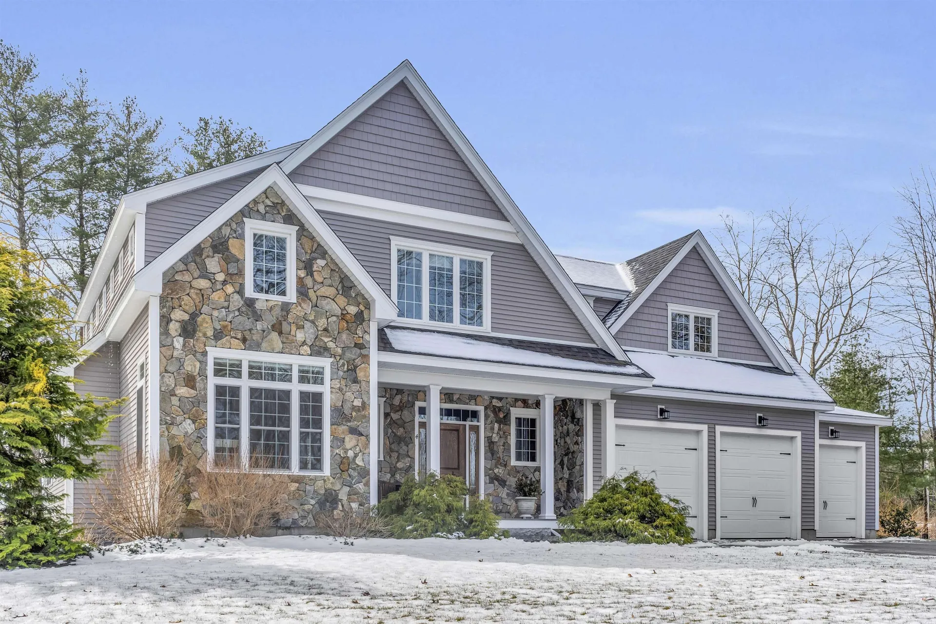 4 Jacqueline Way Stratham NH 03885