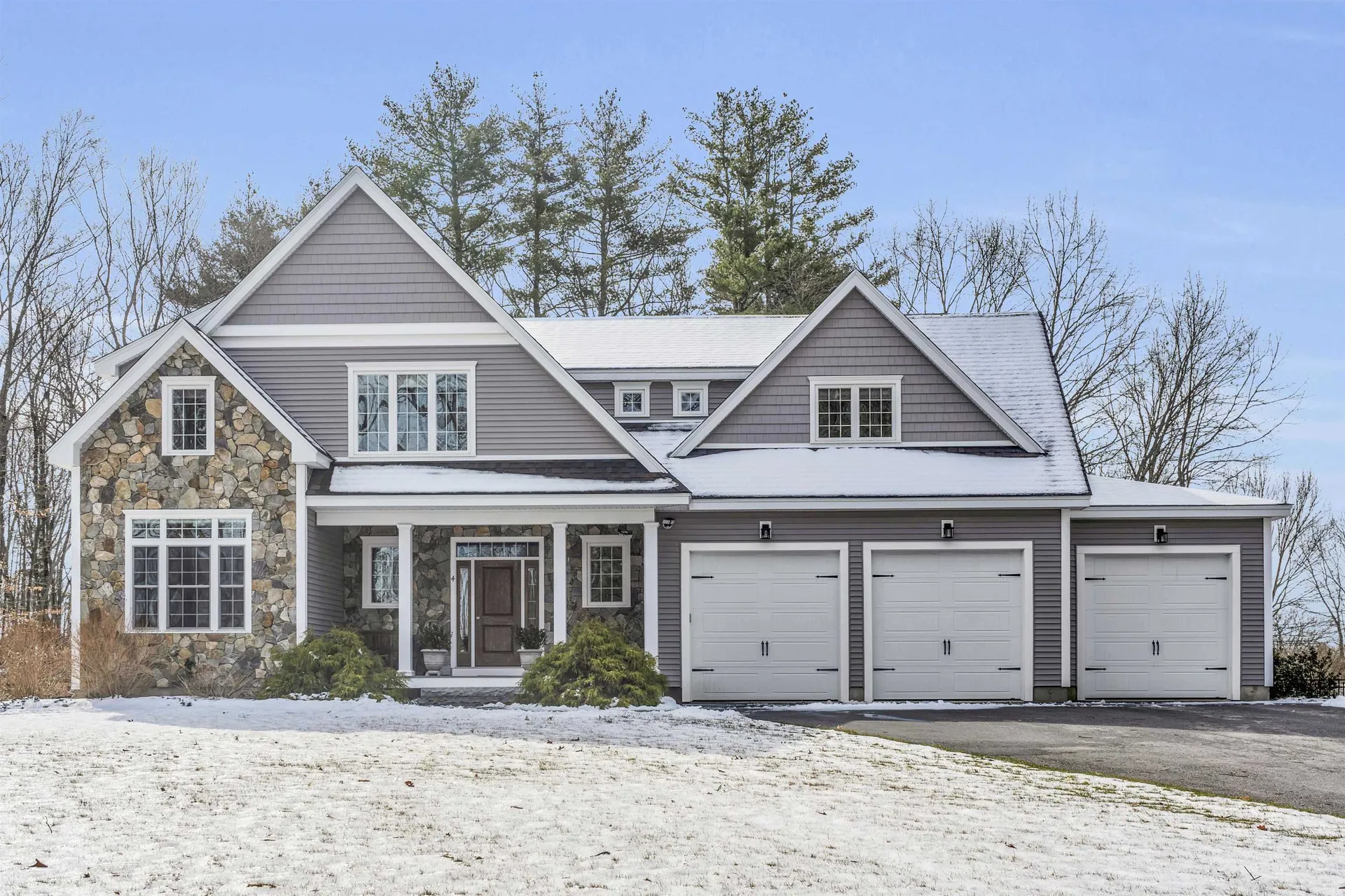 4 Jacqueline Way Stratham NH 03885