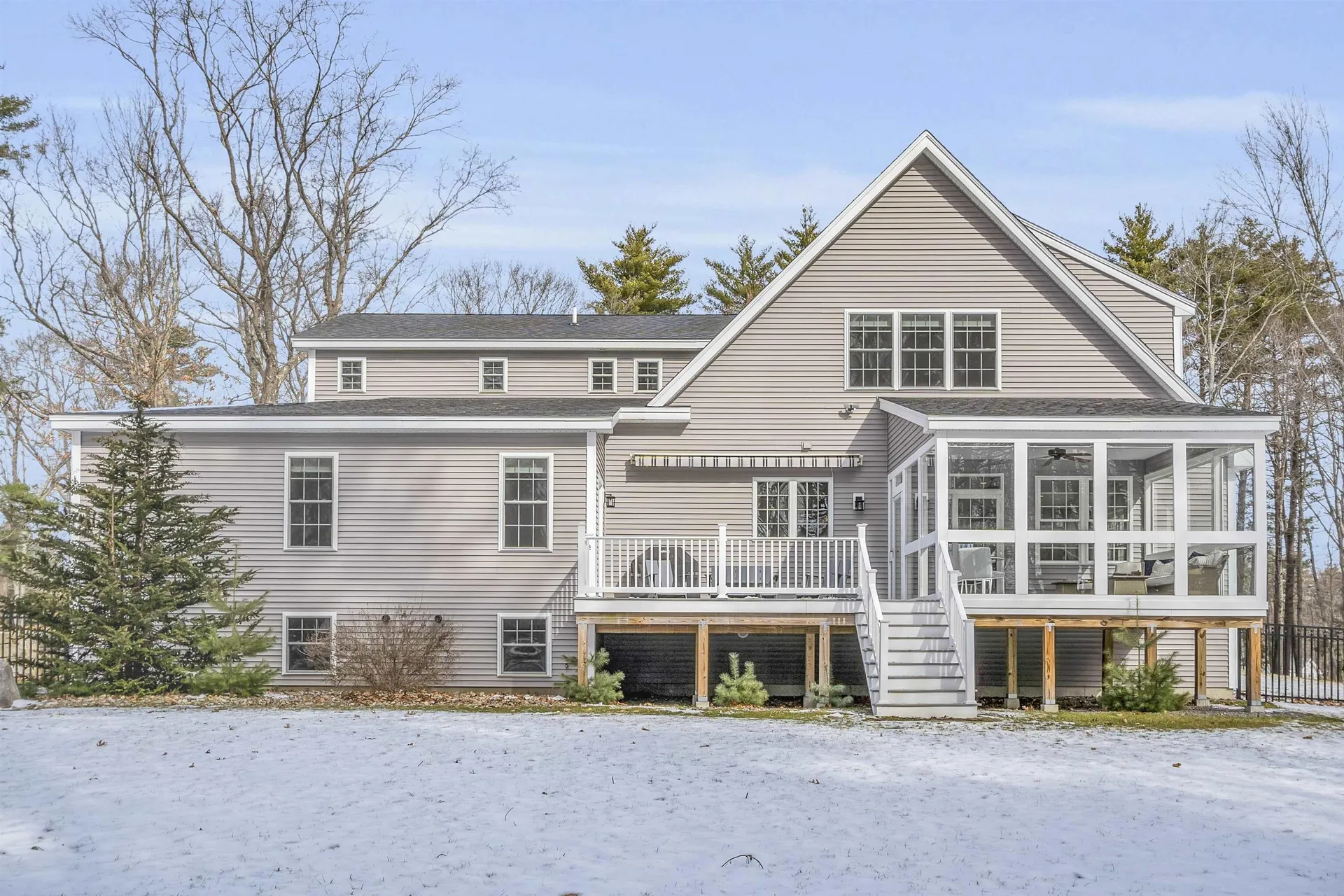 4 Jacqueline Way Stratham NH 03885
