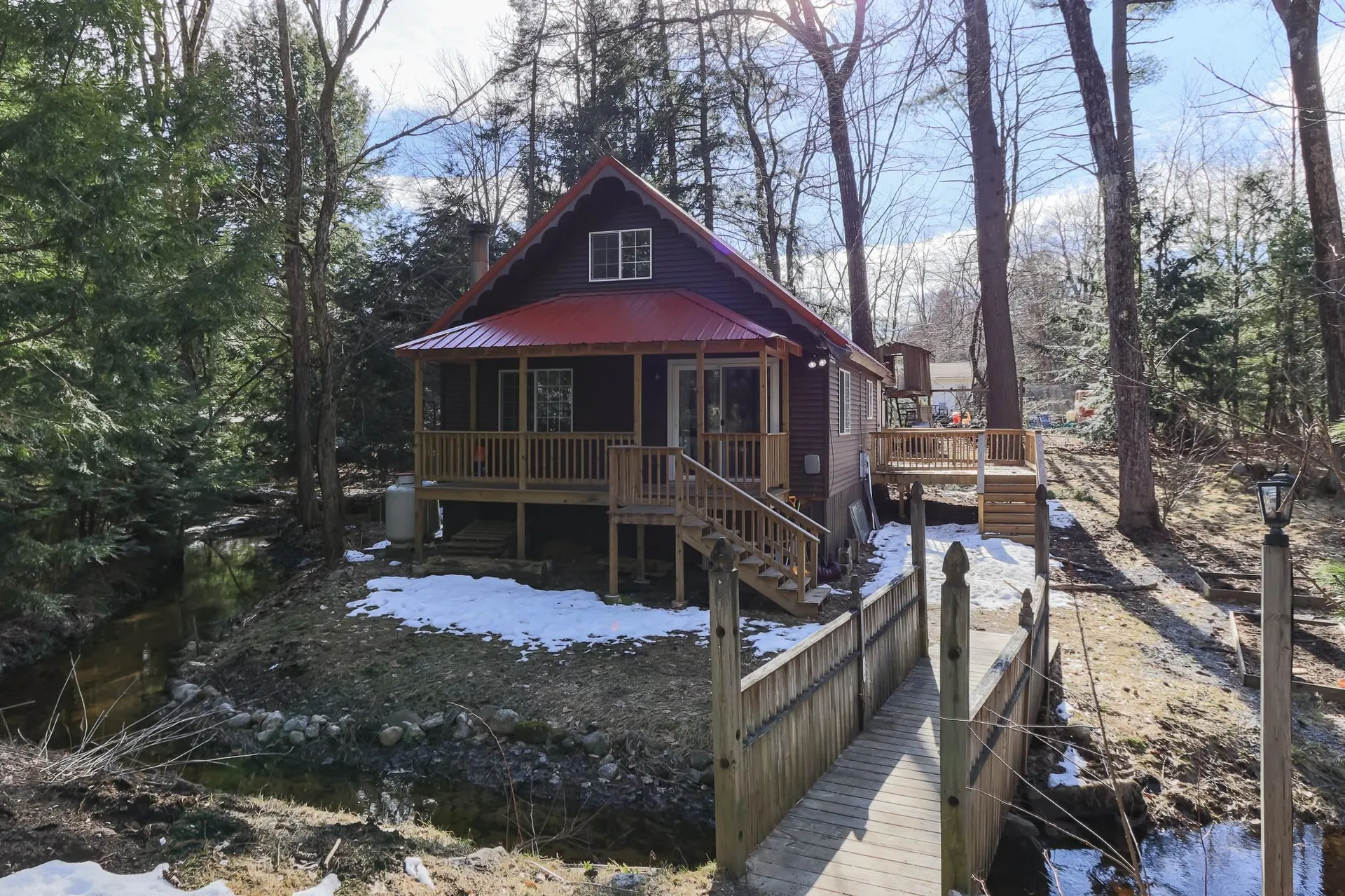 3 Beaver Glen Road Hillsborough NH 03244