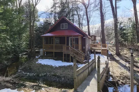 3 Beaver Glen Road Hillsborough NH 03244