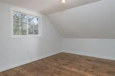 3 Beaver Glen Road Hillsborough NH 03244