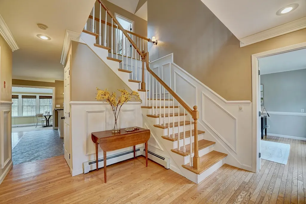 10 Victoria Drive Hampton Falls NH 03844