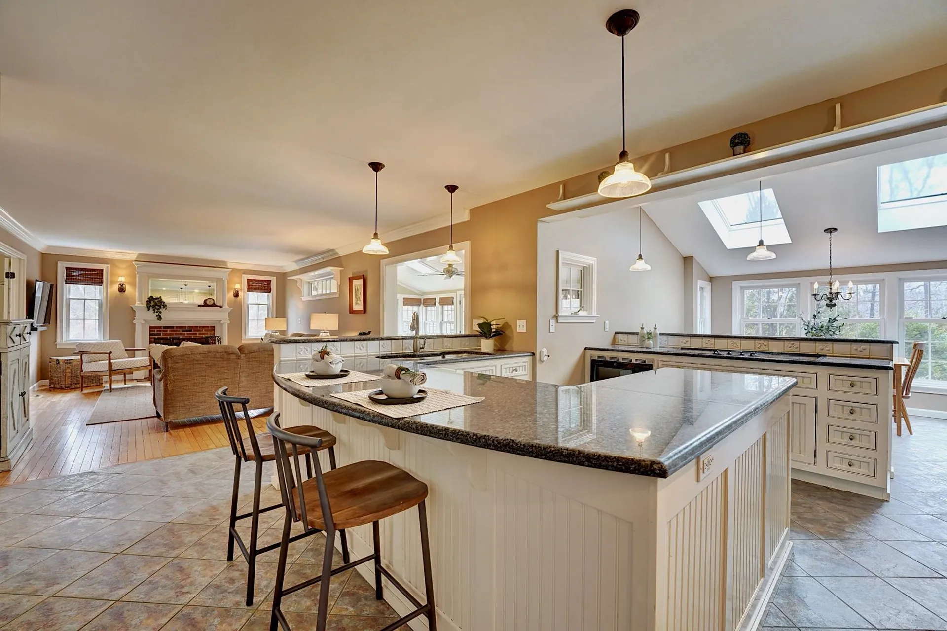10 Victoria Drive Hampton Falls NH 03844