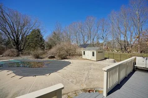 10 Victoria Drive Hampton Falls NH 03844