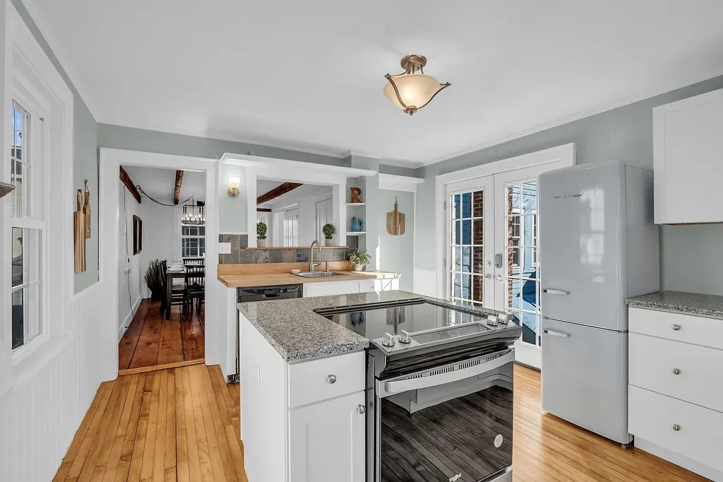 30 Chauncey Street Portsmouth NH 03801