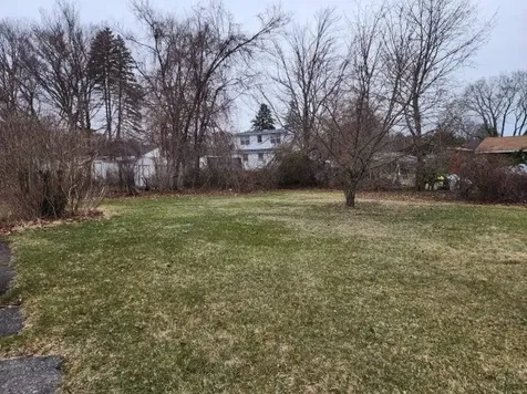 20 Indian Acres Drive Hinsdale NH 03451