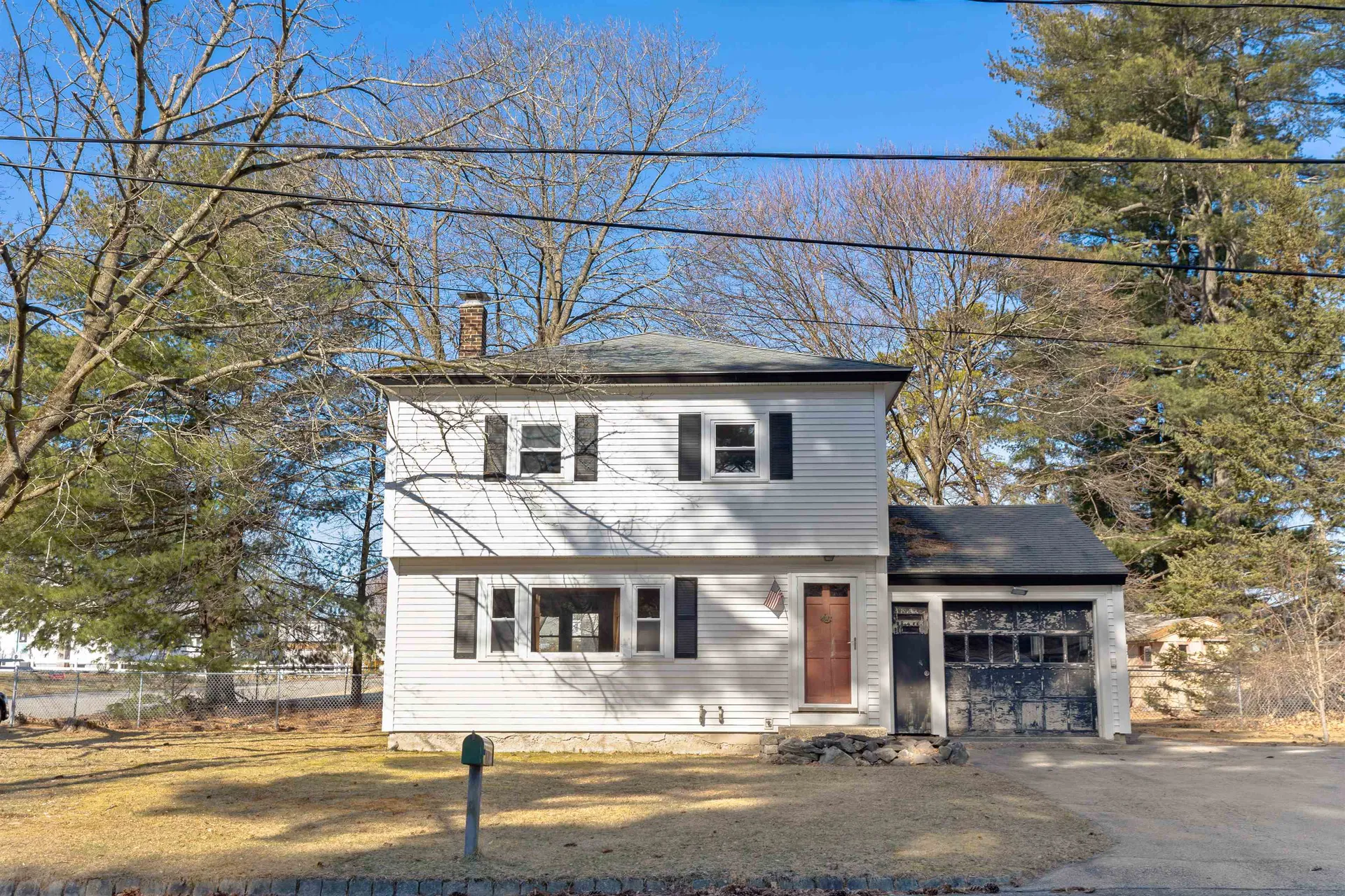 11 Archery Lane Nashua NH 03060