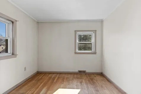 11 Archery Lane Nashua NH 03060