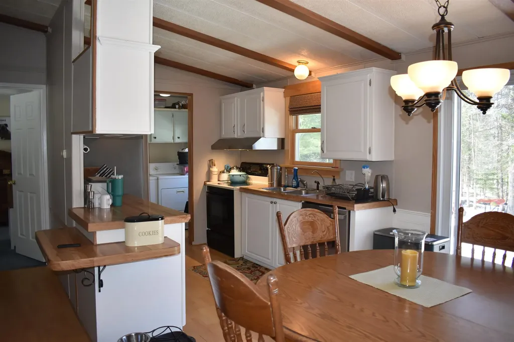 349 Switch Road Canaan NH 03748