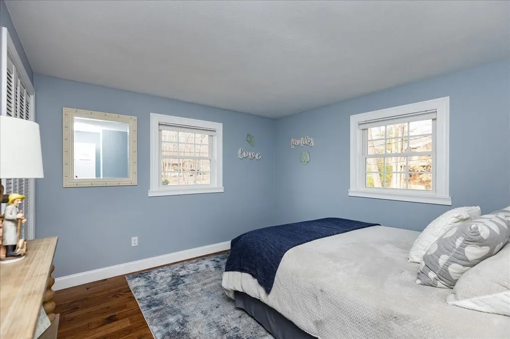 16 Hawthorne Drive Atkinson NH 03811