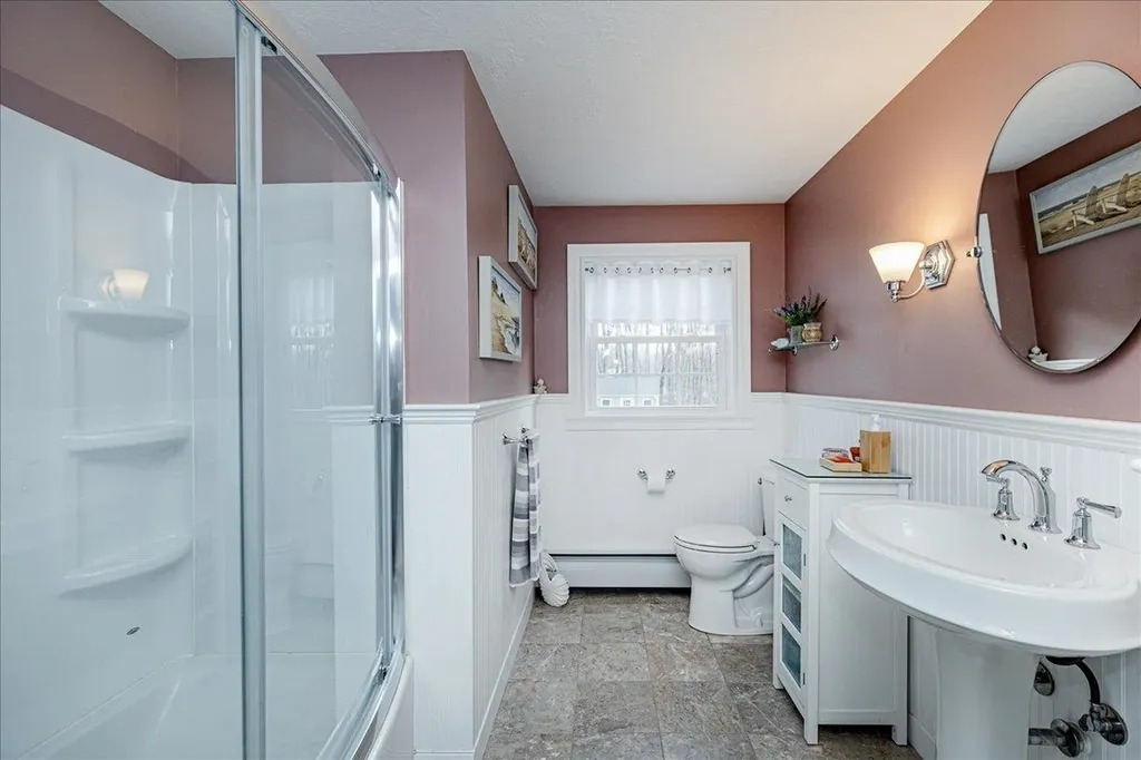 16 Hawthorne Drive Atkinson NH 03811