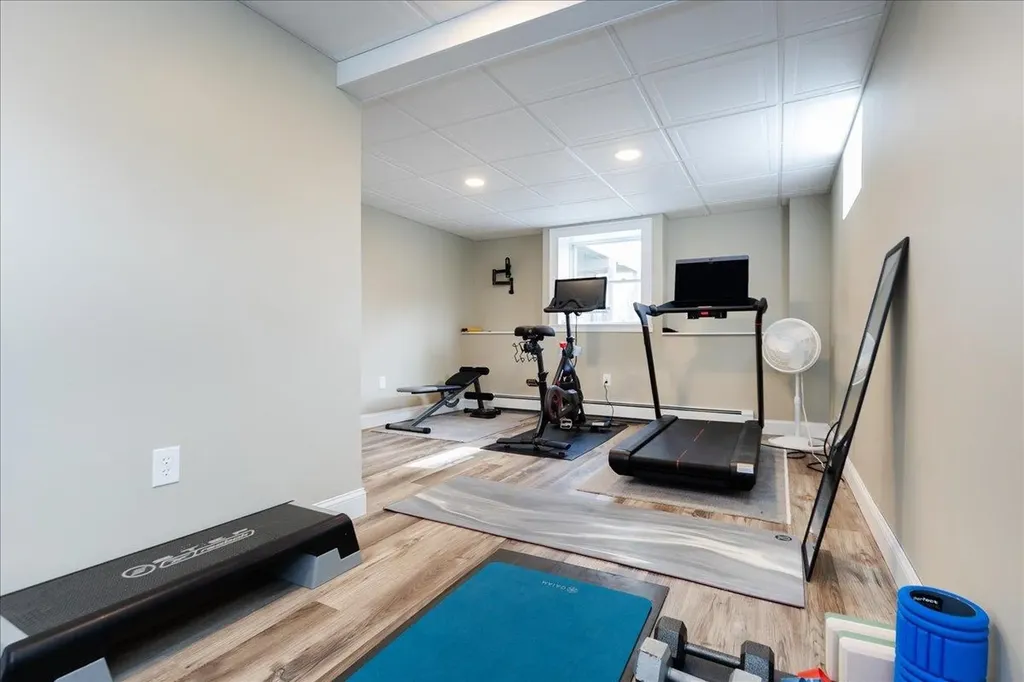 16 Hawthorne Drive Atkinson NH 03811