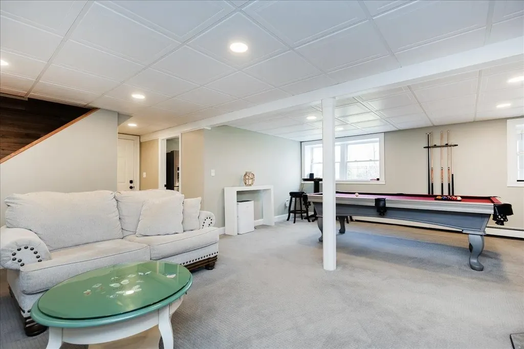 16 Hawthorne Drive Atkinson NH 03811