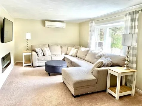 130 Gulf Road Extension Derry NH 03038