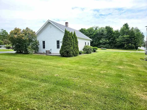 25 Kingsbury Circle Derby VT 05829