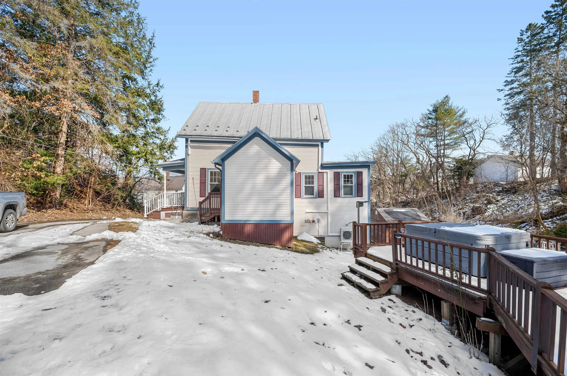 16 Cambria Street Barre City VT 05641