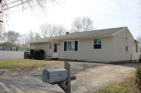 2 Mariette Drive Portsmouth NH 03801