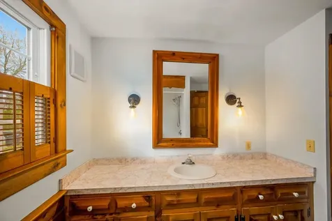 65 Harbor Avenue Nashua NH 03060