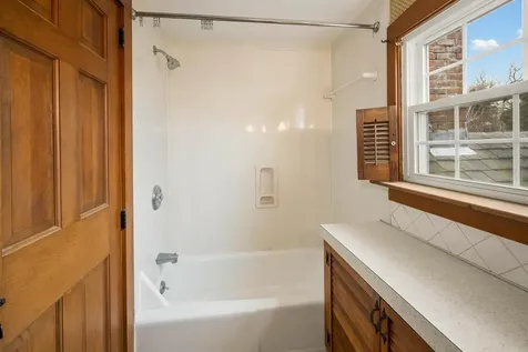 65 Harbor Avenue Nashua NH 03060