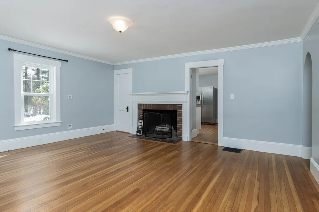 133 Hopkinton Road Concord NH 03301