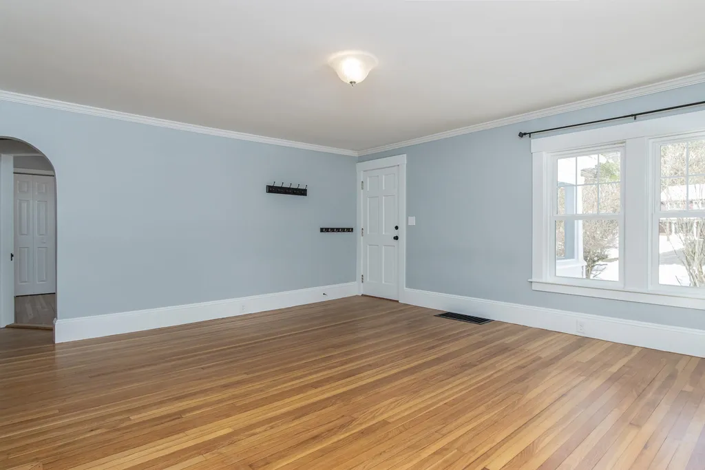 133 Hopkinton Road Concord NH 03301