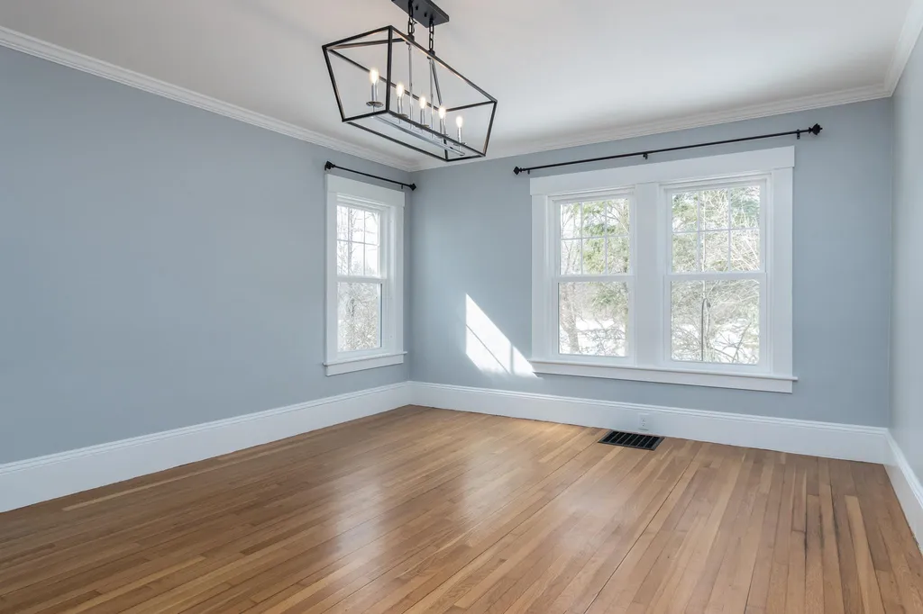 133 Hopkinton Road Concord NH 03301