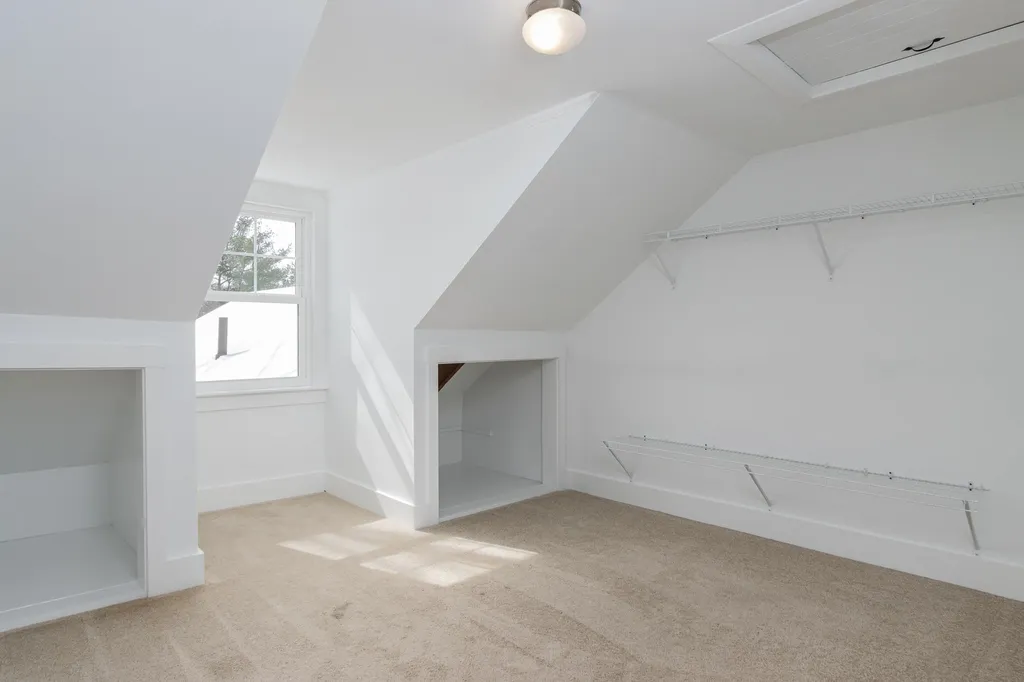 133 Hopkinton Road Concord NH 03301