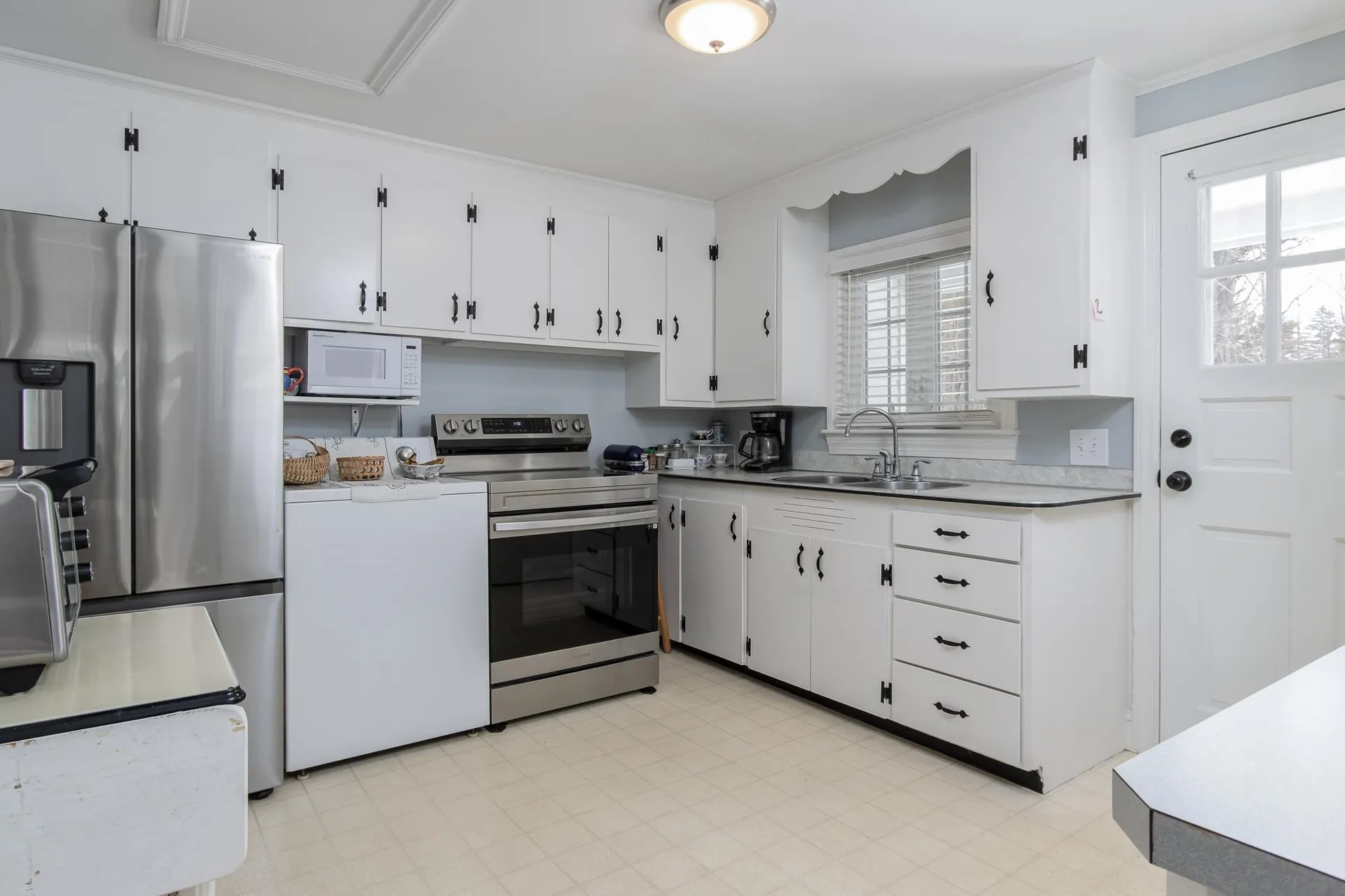 133 Hopkinton Road Concord NH 03301