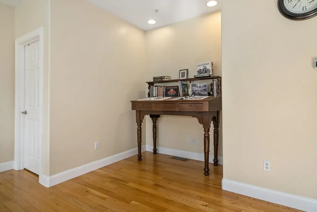 5 Pelton Way Hampton Falls NH 03844