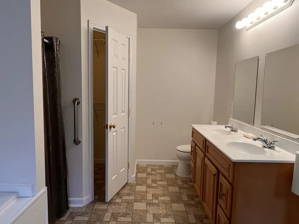 1236 Main Street Dublin NH 03444