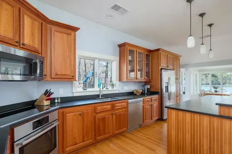 36 Riverwood Drive York ME 03909