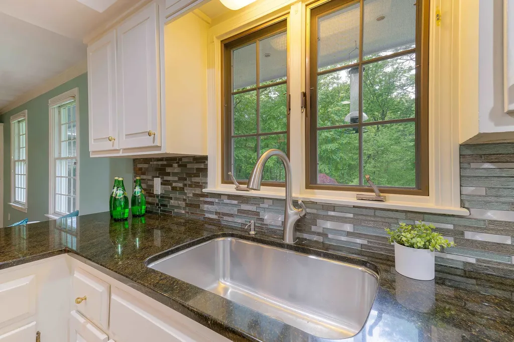 102 Woodland Road Hampton NH 03842
