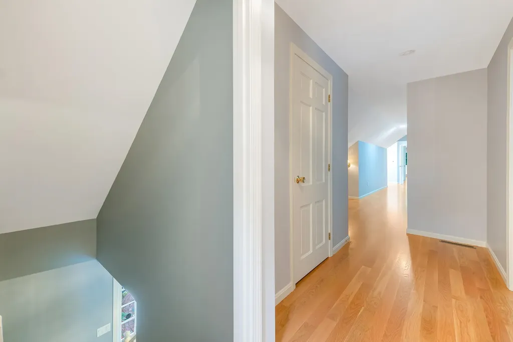 102 Woodland Road Hampton NH 03842