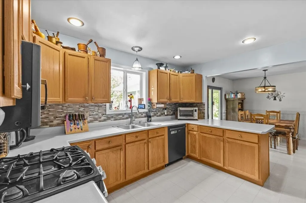 1458 Old Stage Road Westford VT 05494