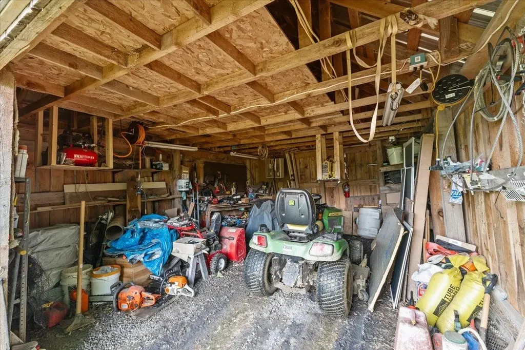 1458 Old Stage Road Westford VT 05494