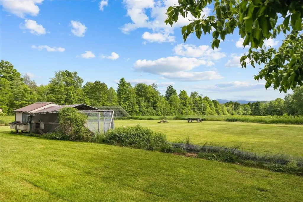 1458 Old Stage Road Westford VT 05494