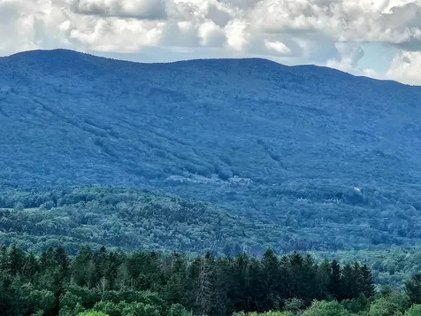 423 Whites Road Wilmington VT 05363